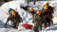 Exerciții de căutare - salvare efectuat de militarii Batalionului 21 Vânători de munte din Predeal