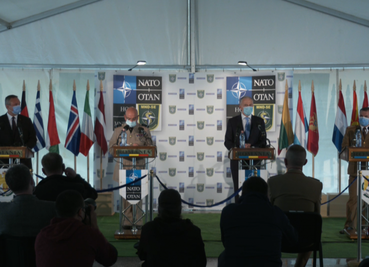 Conferinţă de presă la sediul Comandamentului Multinaţional de Divizie Sud-Est (HQ MND-SE)