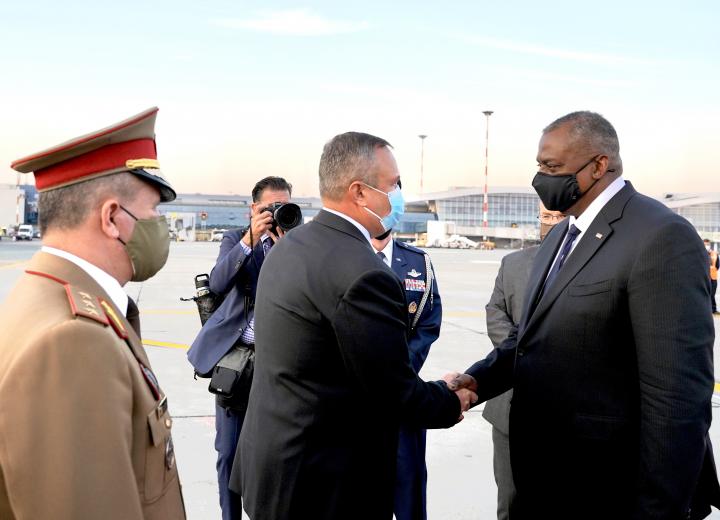 Întâlnirea oficială a ministrului apărării naționale cu secretarul american al Apărării