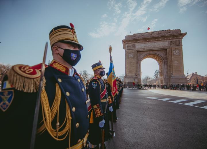 Paradă militară la Bucureşti, de Ziua Naţională a României, 2021